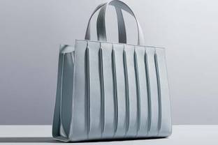 Max Mara e Renzo Piano: una borsa per il Whitney Museum