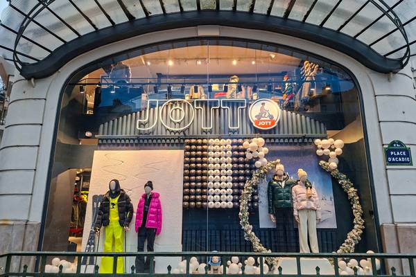 Una quindicina di potenziali acquirenti per i piumini Jott