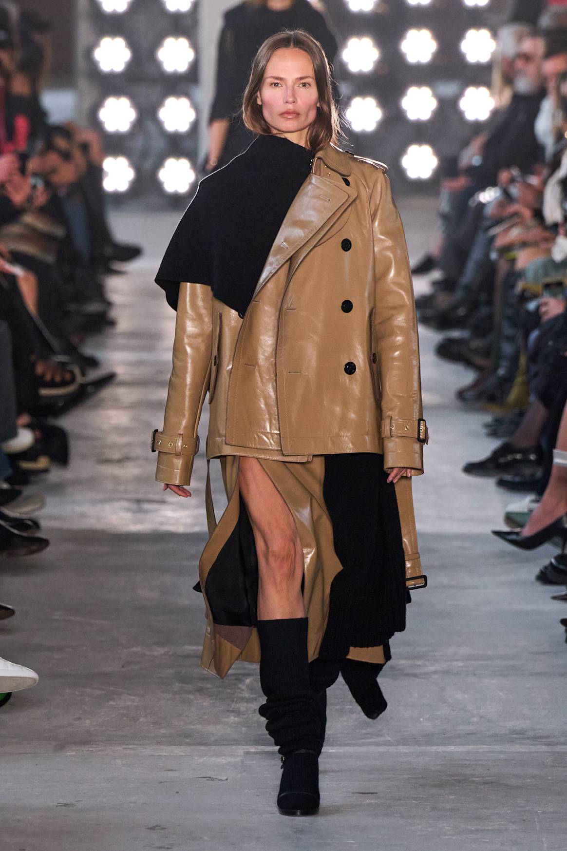 Credits: Sacai fw25/©Launchmetrics/spotlight