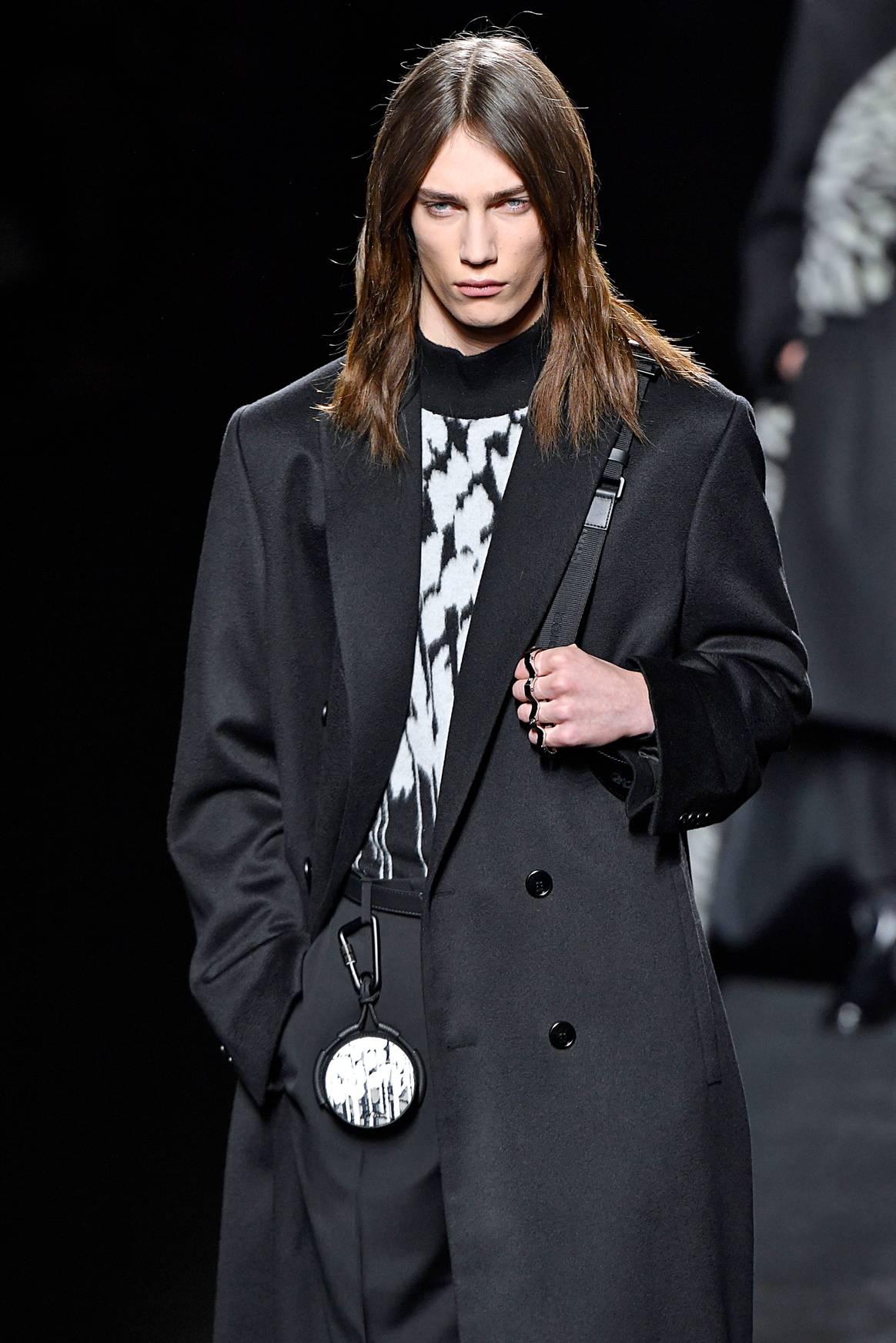 Dior declares men's fashion future to be suited and booted