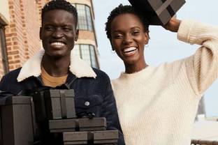 Klarna partners with Express in time for holiday shopping