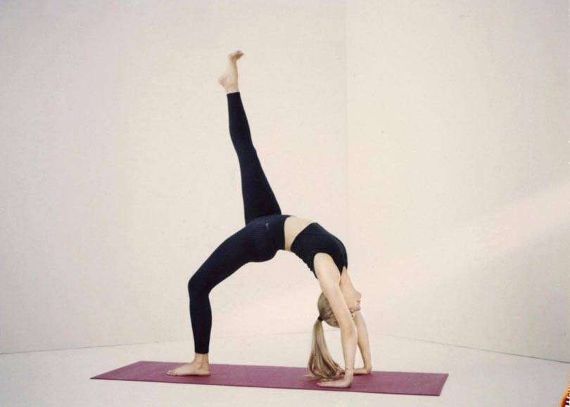 Nike zet in op yoga