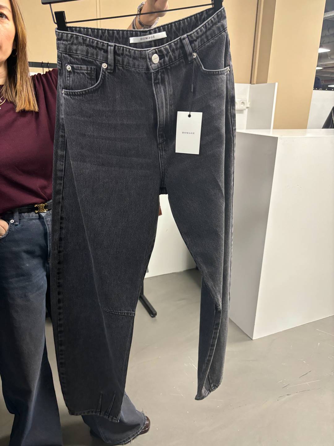 De balloon-fit jeans