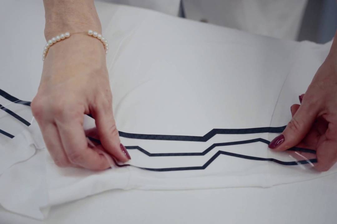 Le polo per Esa realizzate da Dyloan Bond Factory e disegnate da Laura Theiss