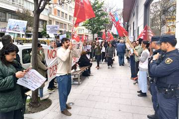 Las dependientas de Inditex “celebran” los 50 años de Zara con una protesta en La Coruña