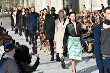 Mode à Milan: Daniel Lee dévoile sa première collection pour Bottega Veneta