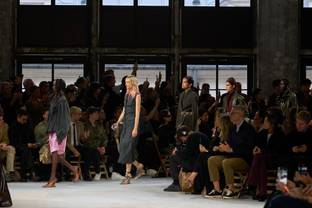 Dries Van Noten y Courrèges: La moda belga Brilla mantiene el listón alto en las pasarelas parisinas