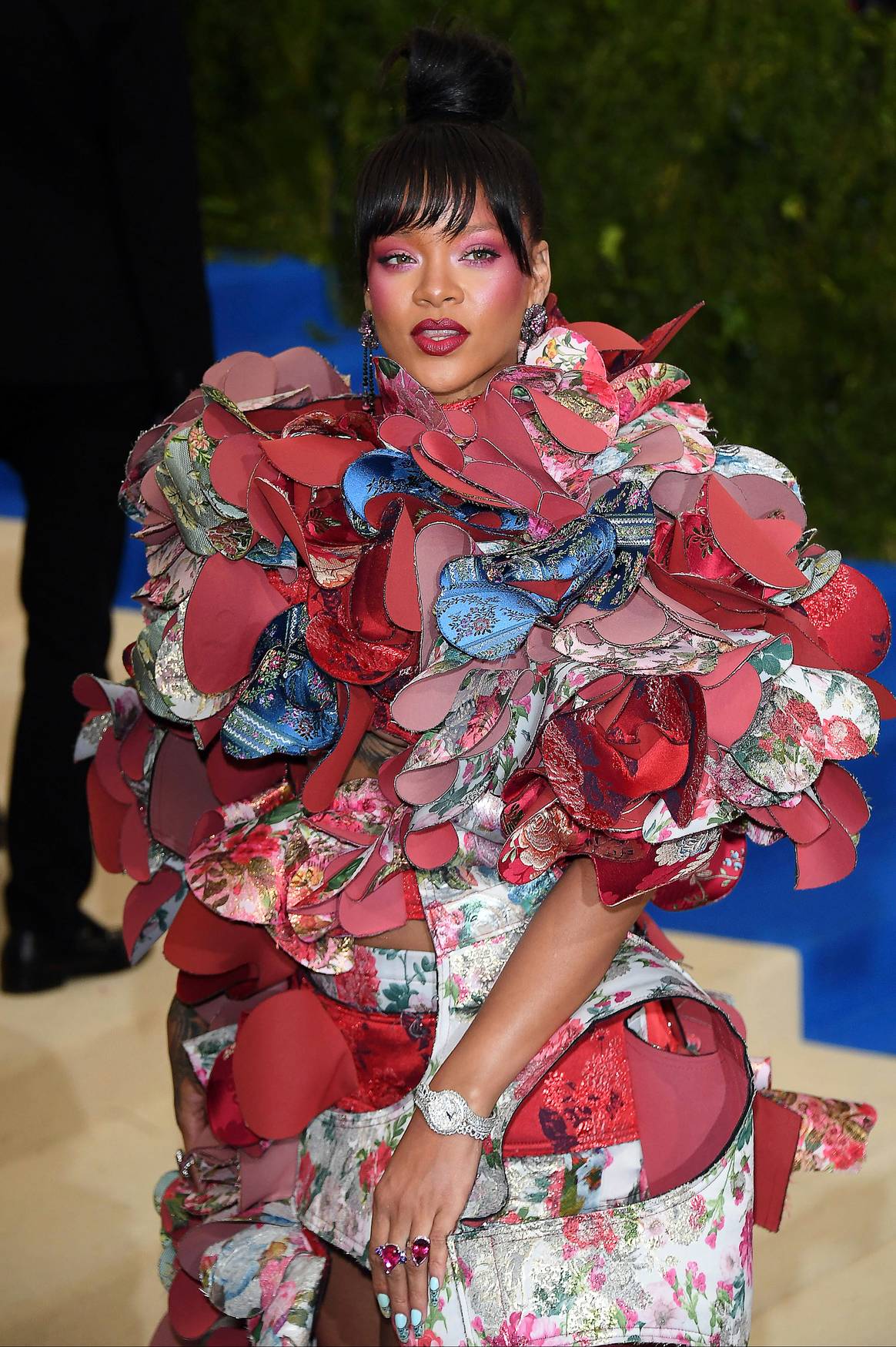 Rhianna wearing Comme des  Garçons, Tokyo (fashion house), Rei  Kawakubo (designer) at The Met  Gala, 2017.
