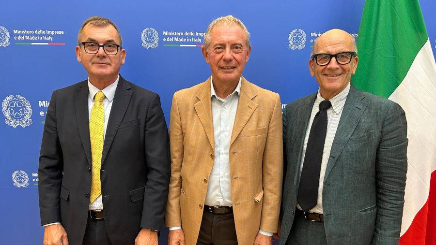 Da sinistra Maurizio Danese, Adolfo Urso, Raffaello Napoleone