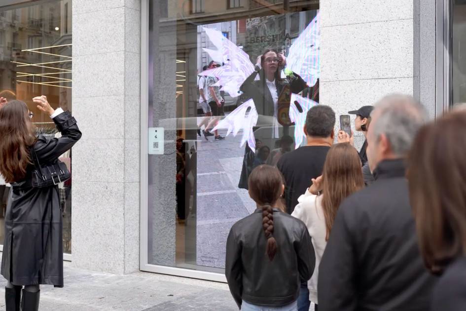 Ffface.me Loook.ai AR Mirror platform
