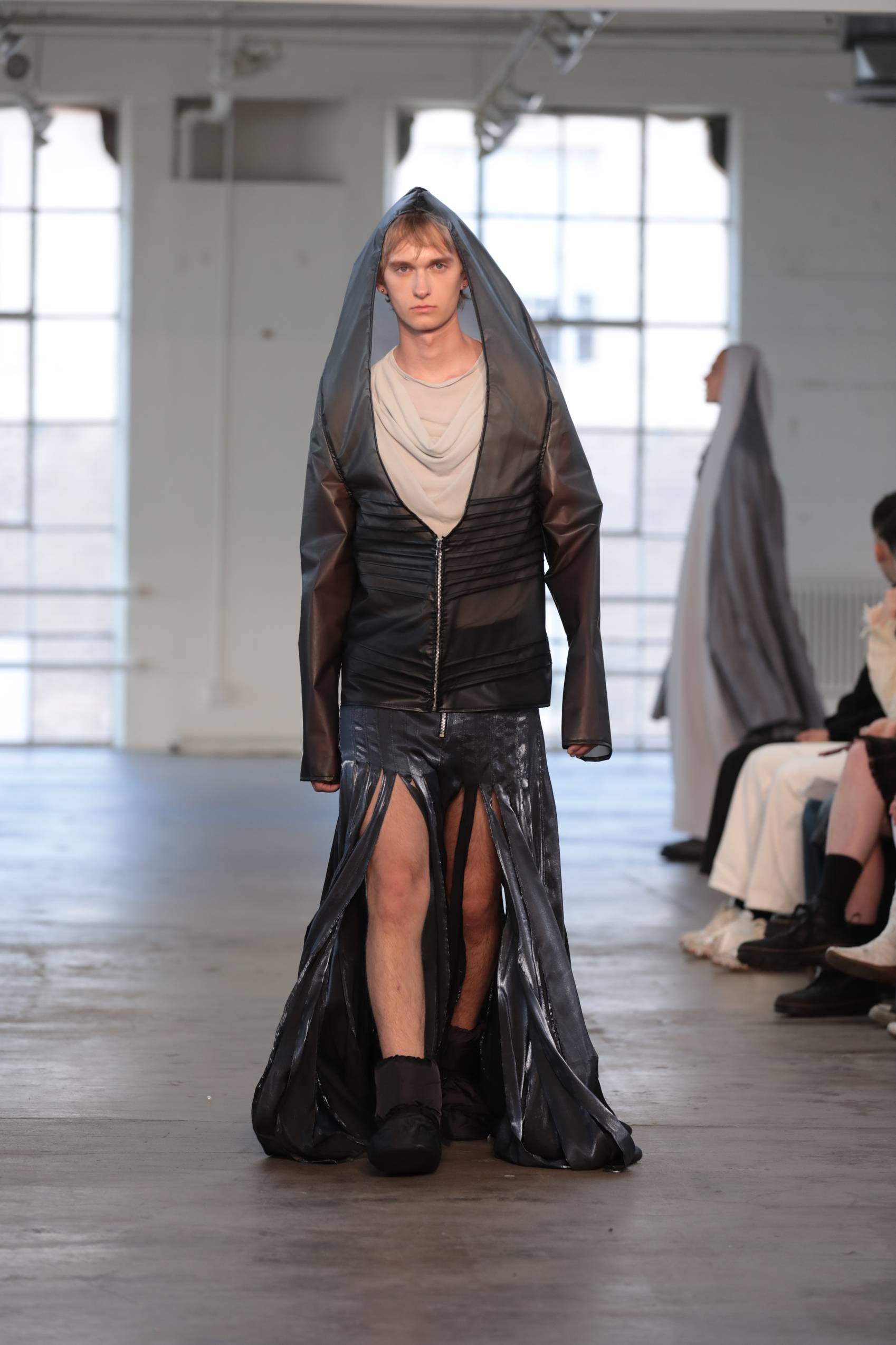 FIDM GRADUATE CLASS 2024 - Worldwide Fashion Design Lookbook