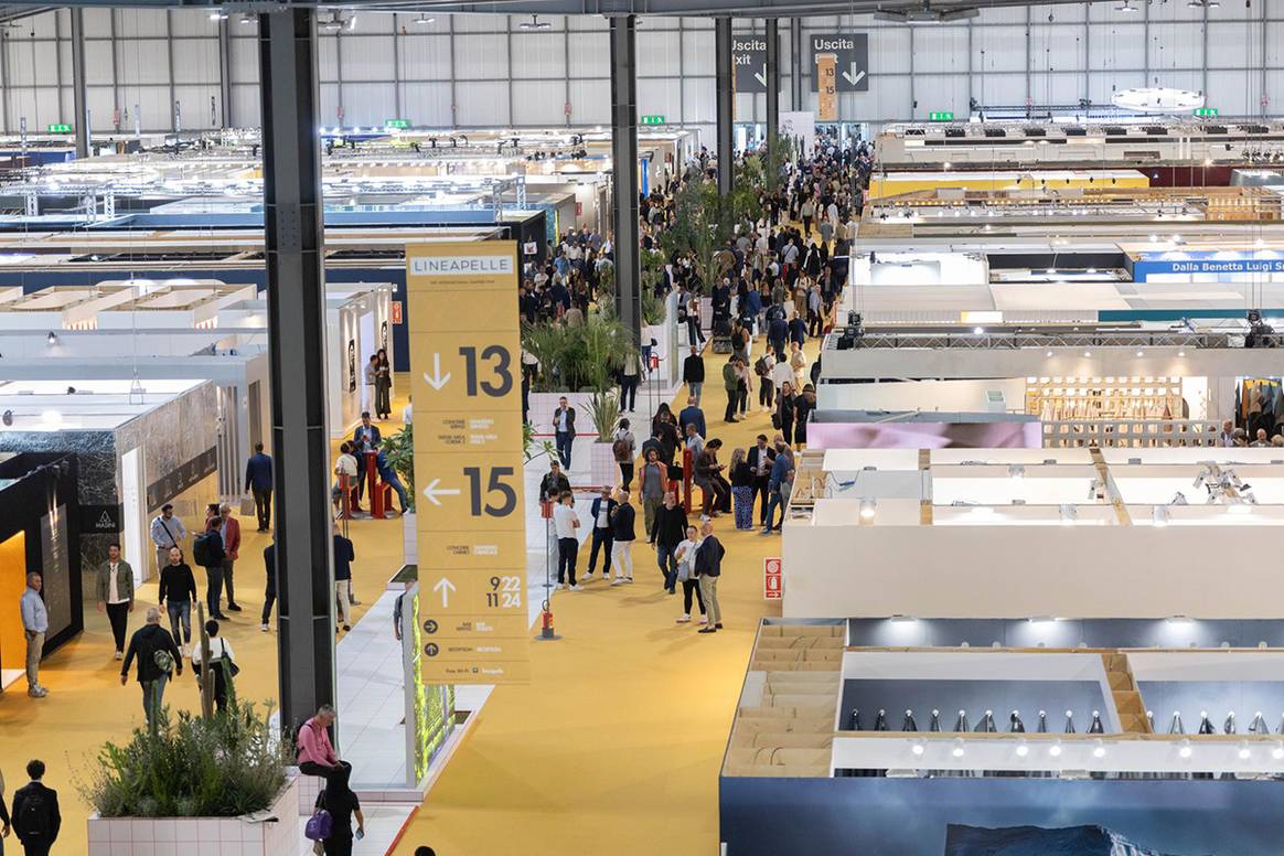 Interior del recinto ferial de Milán-Rho durante una edición del salón internacional Lineapelle.