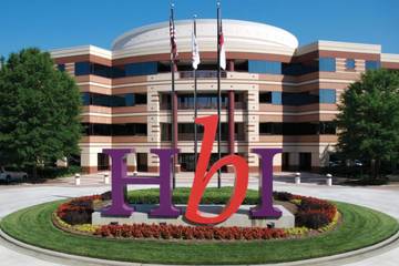HanesBrands posts 5 percent sales growth in Q1