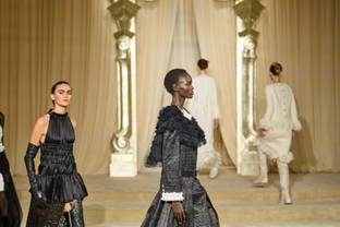 Un invierno de elegancia y confort al estilo Chanel