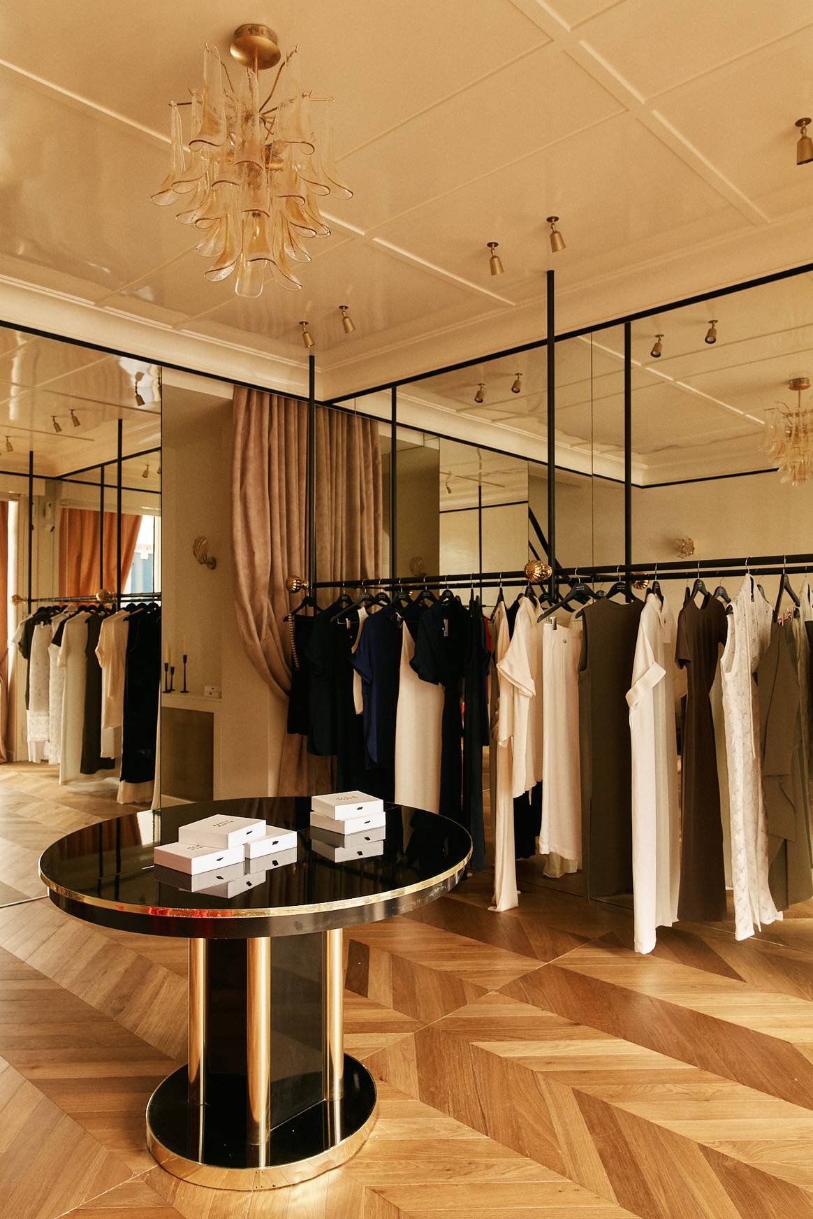 Au sein de la nouvelle boutique Martin Martin, à Paris.