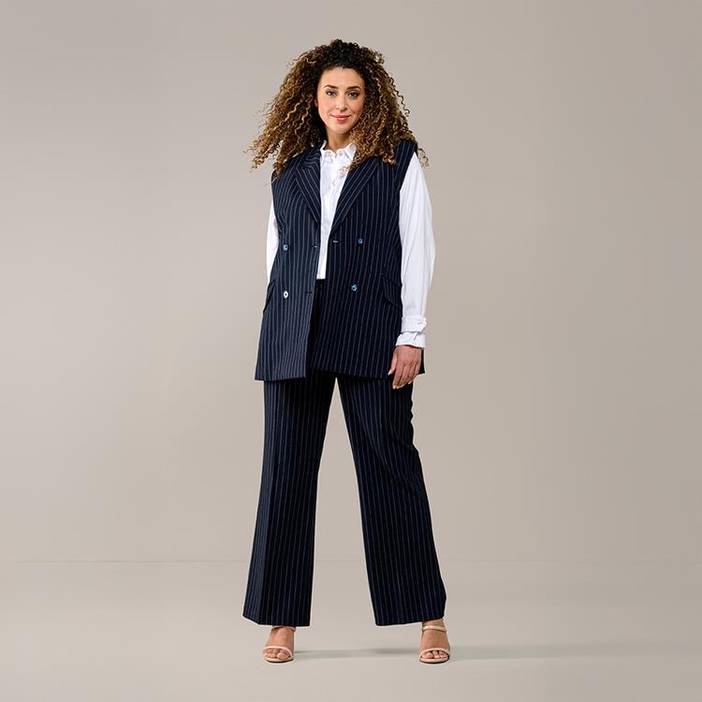 Chloe Gilet Navy / Off White Maxi | Mart Visser
