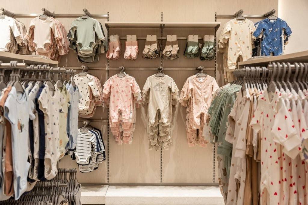 Espaço dedicado à moda para bebês