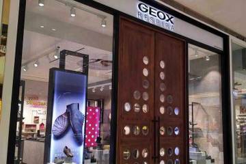 Geox, utile di 2 milioni e dividendo a 0,02 euro
