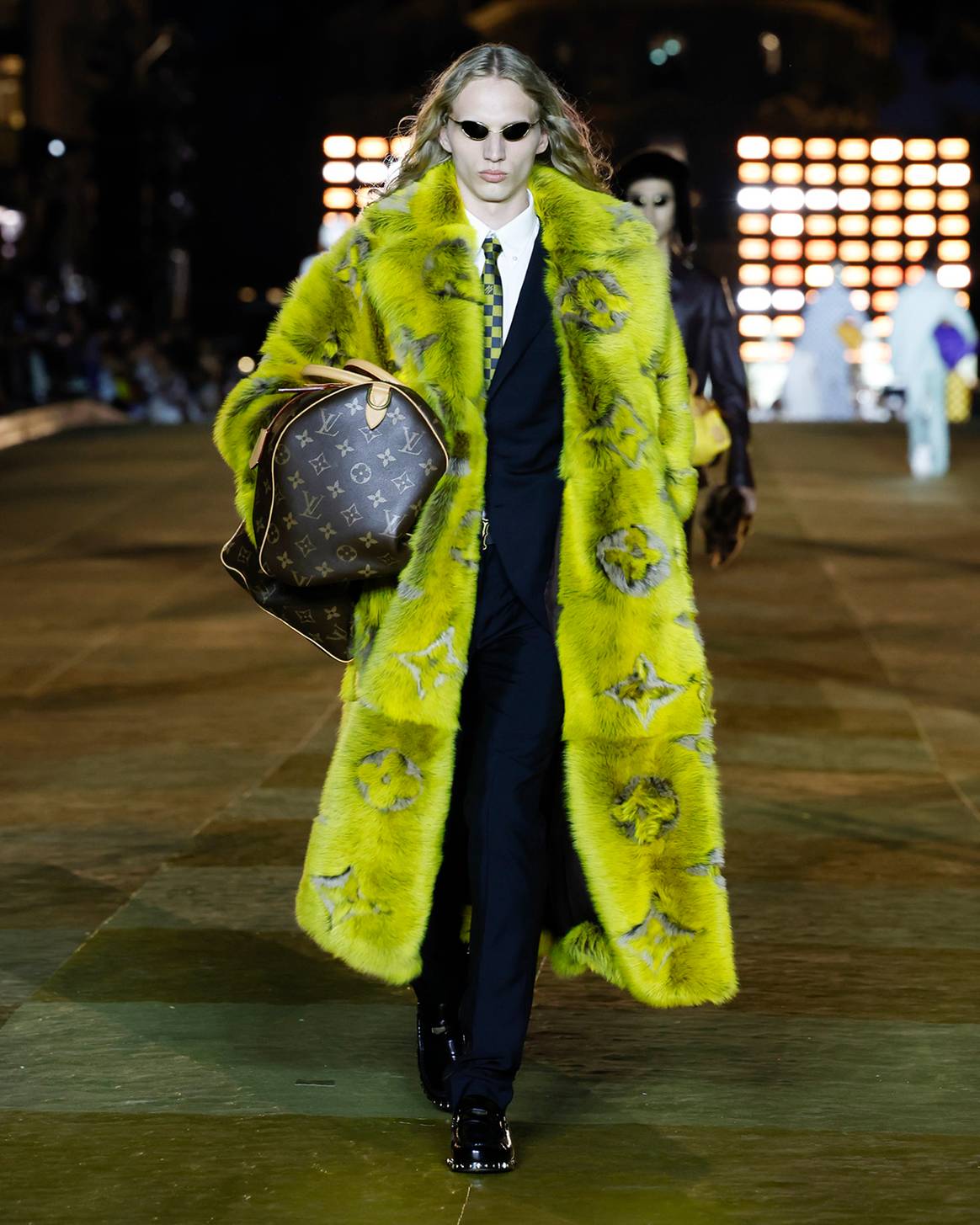 Het debuut van Pharrell Williams voor Louis Vuitton. Beelden via Louis Vuitton