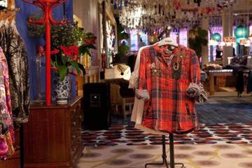 Desigual abrirá tiendas en México y Canadá