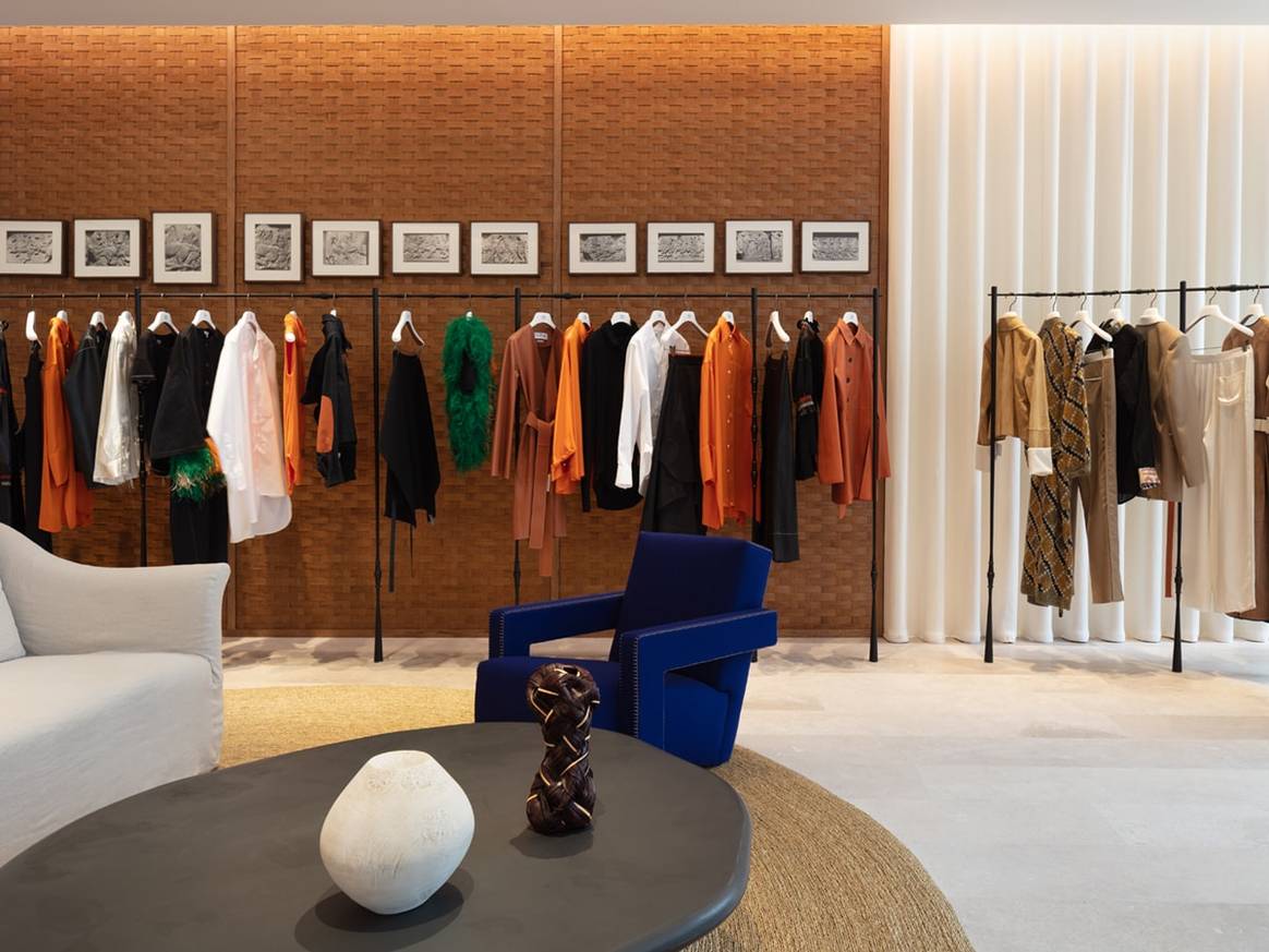 Loewe inaugura flagship en Londres