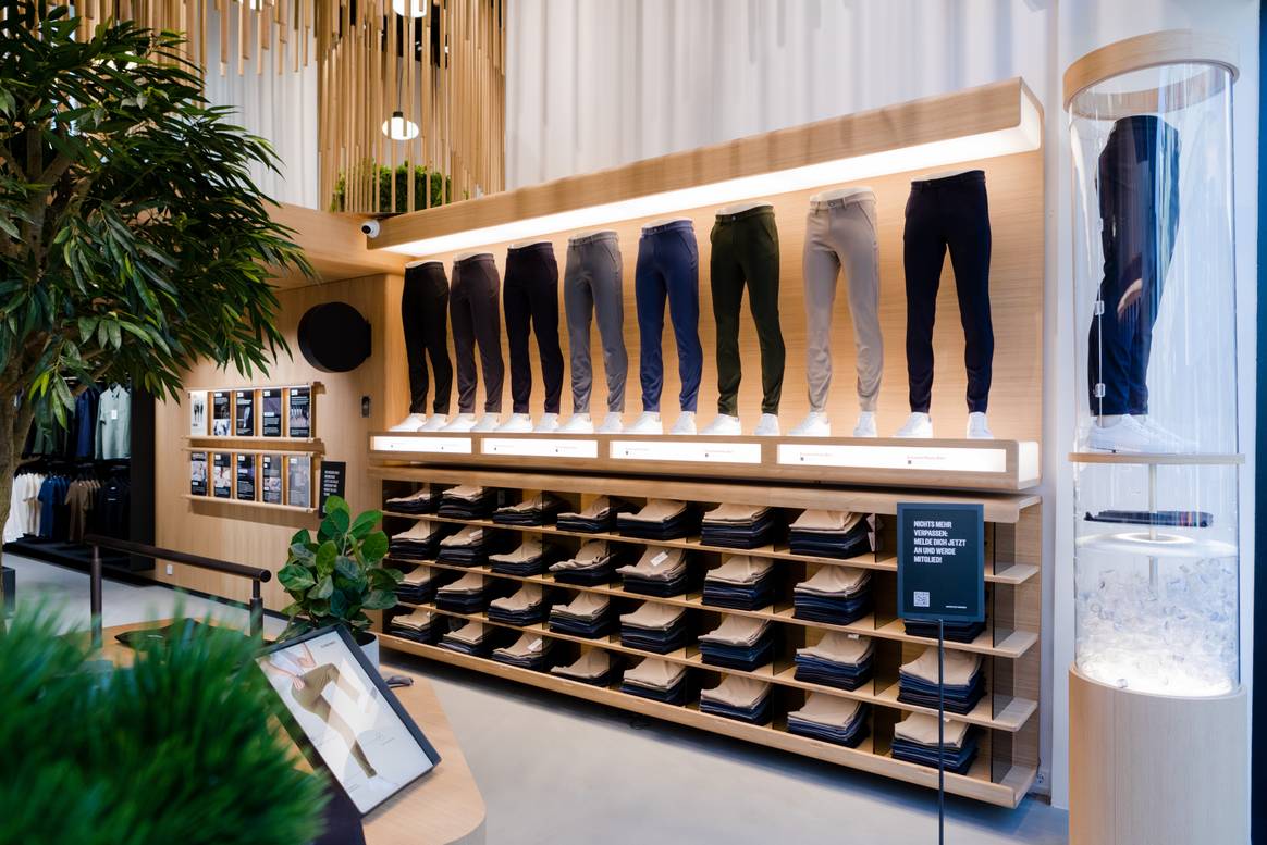 Shaping New Tomorrow store / Shaping New Tomorrow