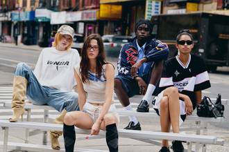 Bershka x WNBA: Una colección cápsula que fusiona deporte y moda