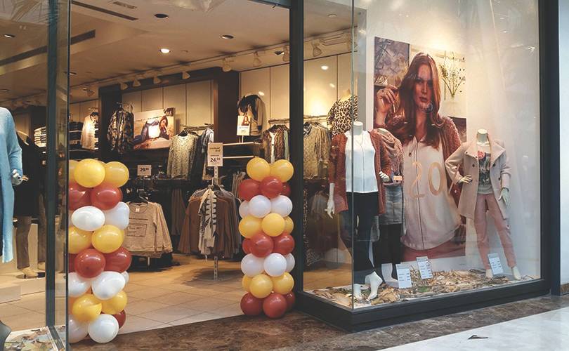 Tijdlijn - MS Mode: Van mantelspecialist tot internationale modeketen