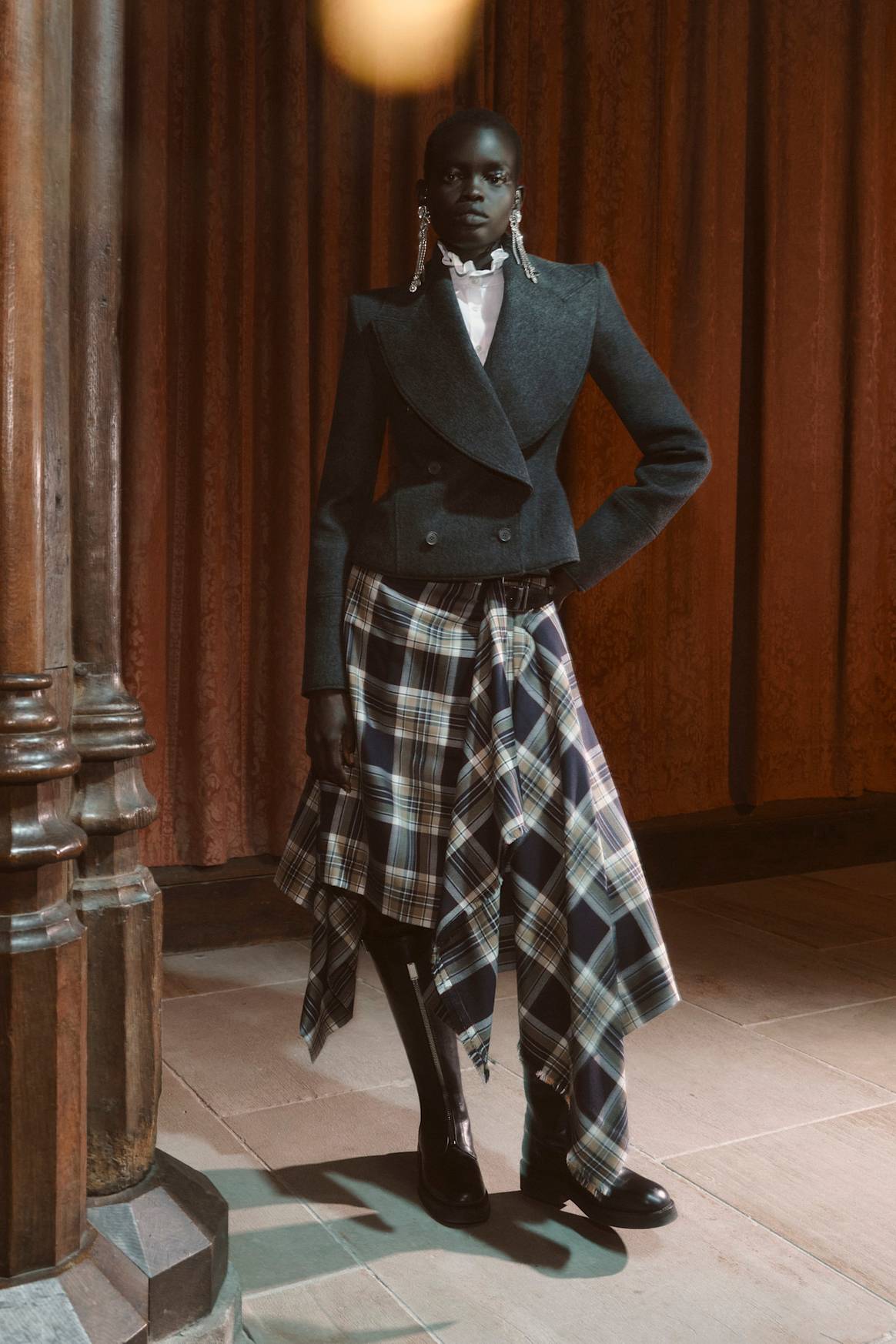 Credits: McQueen Pre-Fall 26 ©Launchmetrics/spotlight