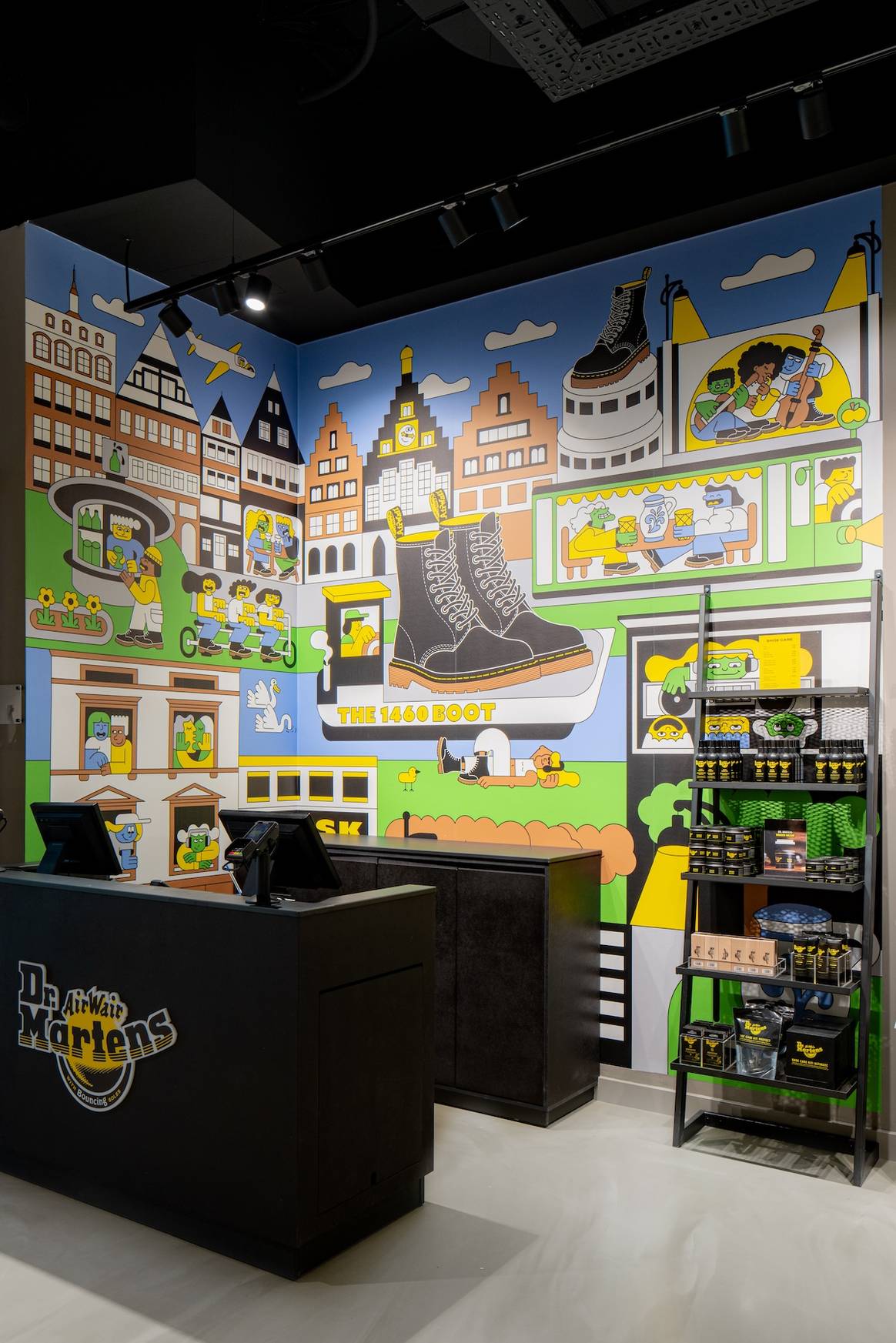 Wandbild von Verena Mack im neuen Frankfurter Store von Dr. Martens