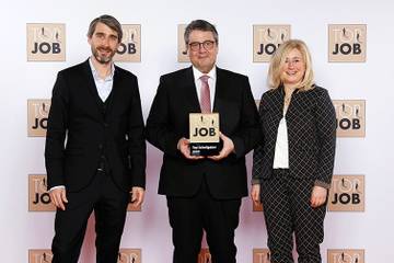 OLYMP Bezner KG gibt auch als Arbeitgeber eine gute Figur ab
