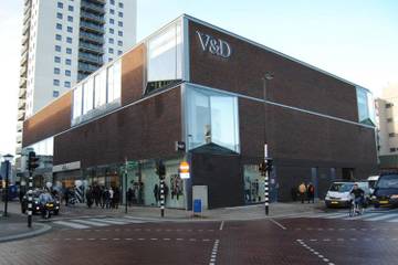 Verhuurders en banken liggen dwars bij doorstart V&D