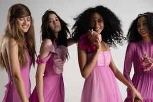 Vera Wang launches affordable bridesmaid collection with Pronovias