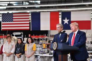    Bernard Arnault reçu par Trump mardi
