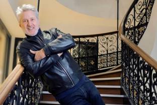 Rentrée 2025 : le Bon Marché Rive Gauche célèbre le rock'n'roll avec Antoine de Caunes