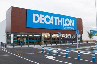 Decathlon sella un acuerdo con la NBA para comercializar artículos oficiales
