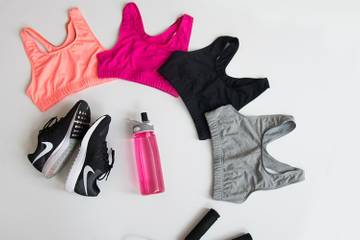 Followfitgirls.com start eigen collectie