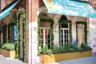 Tiffany verwandelt New York Pop-up in Schmuckkästchen