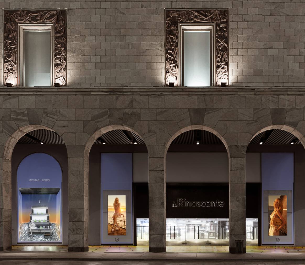 Image: Michael Kors; La Rinascente immersive Capri window display