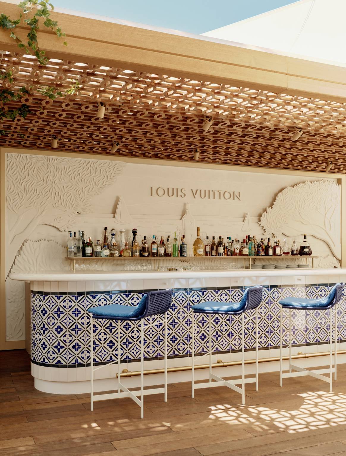 Restaurant in Hotel White 1921 in Saint-Tropez.