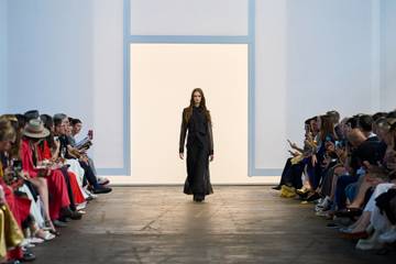 New talents and expected returns: Paris Fashion Week unveils its SS25 calendar 