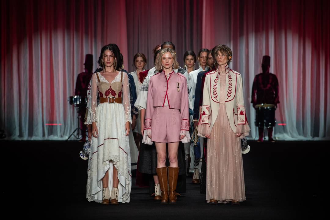 Presentación de Alado en Bogotá Fashion Week 2025.