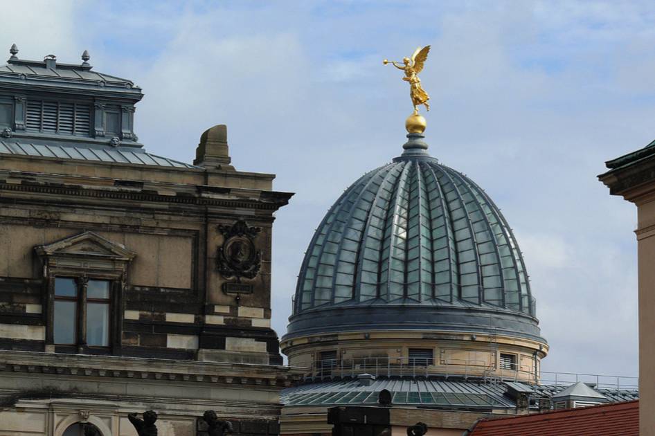 Stimmung-in-der-ostdeutschen-Wirtschaft-sinkt-leicht
