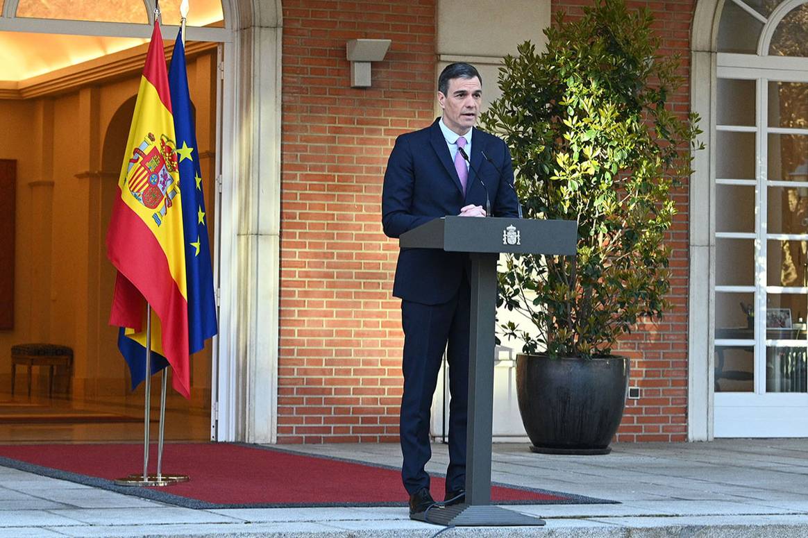 Photo Credits: Declaración institucional del presidente del Gobierno, Pedro Sánchez, en la que anuncia el relevo de las ministras Reyes Maroto y Carolina Darias. Pool Moncloa, Borja Puig de la Bellacasa.