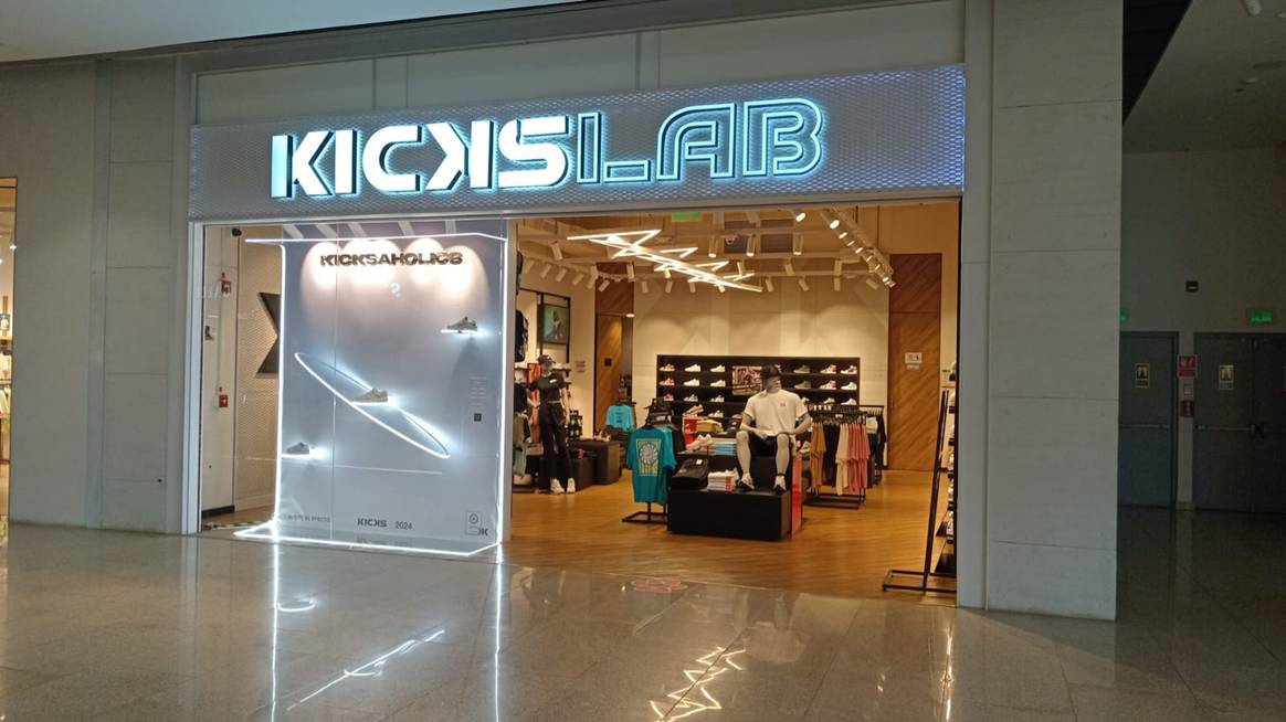 Kicks Lab abre una nueva tienda en Colombia.