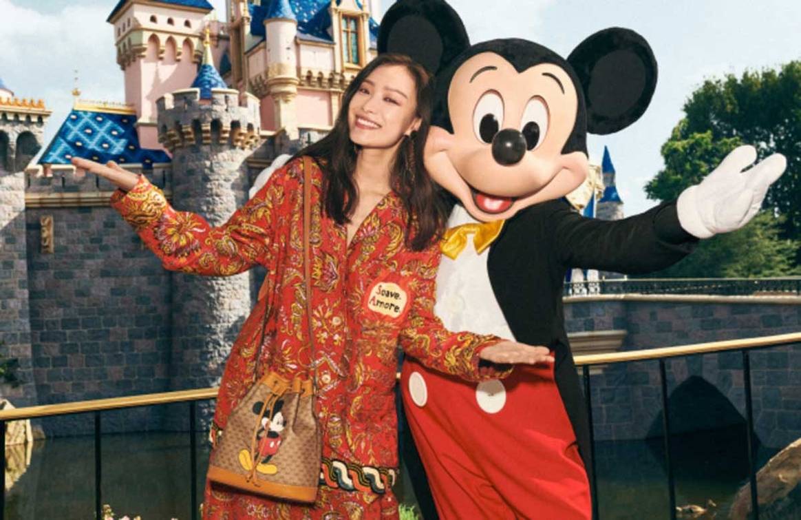 Gucci представил капсульную коллекцию с Микки Маусом