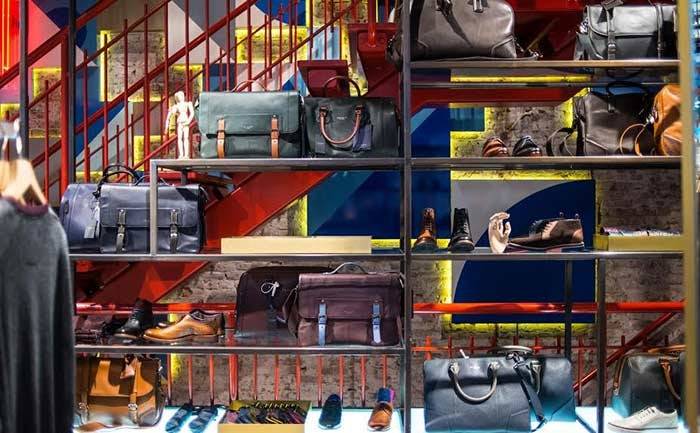 Eerste Nederlandse Ted Baker-winkel brengt ode aan Hollandse meesters