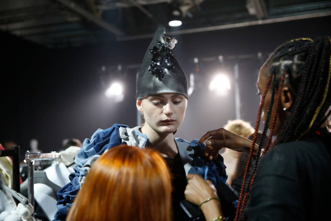 A look by Sarah Tarves backstage at Accademia del Lusso's graduation show 2024.