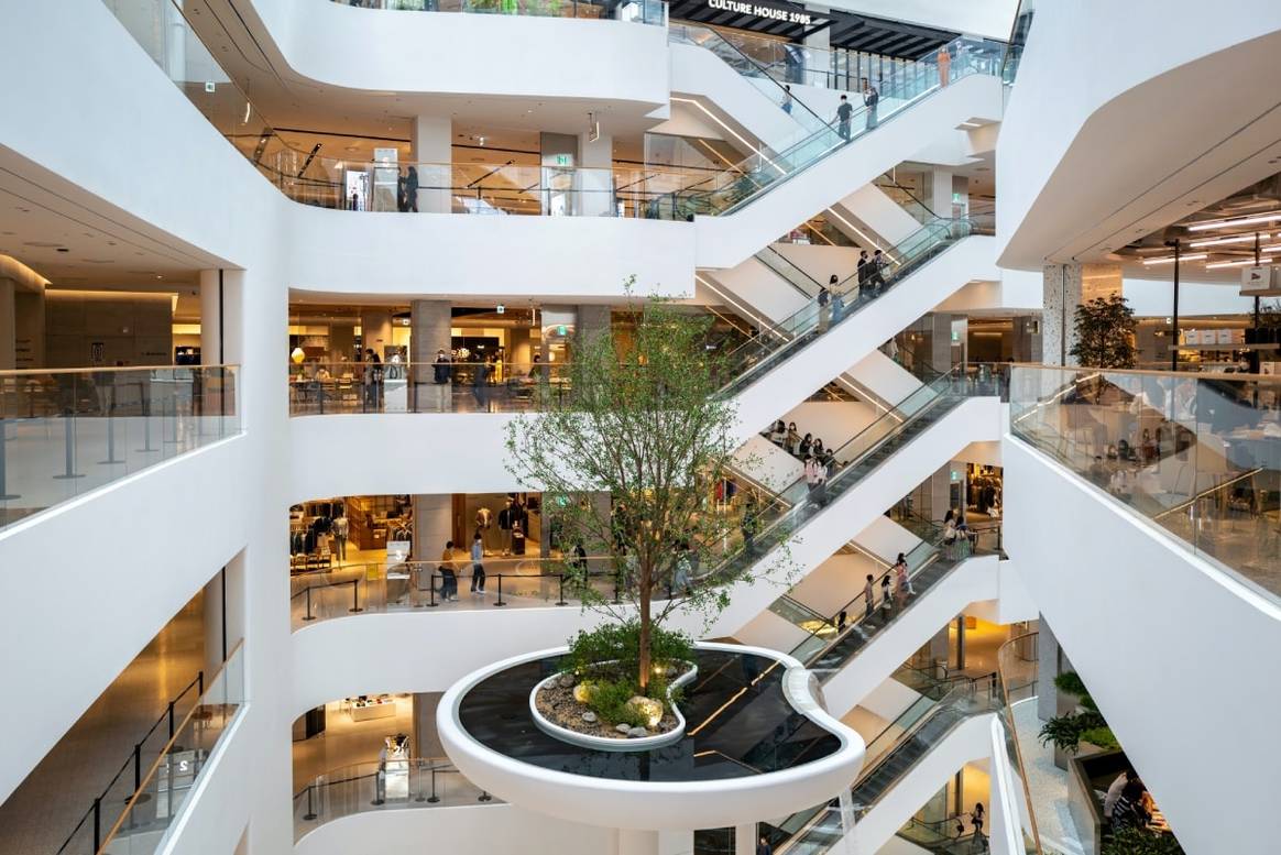 Is the fashion industry ready to close the loop, or are we spinning in circles?