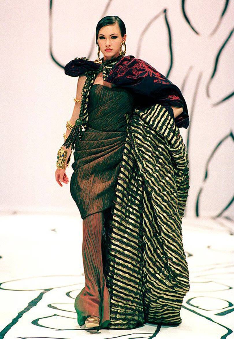 A look at the multi-layered designs of late Emanuel Ungaro